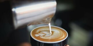 Кофе с молоком: можно ли пить напиток при похудении     - today.ua