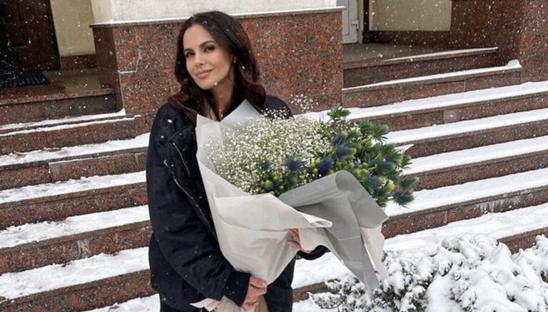 Настя Каменских похвасталась милыми подарками от Потапа на День влюбленных     - today.ua