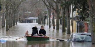Киев готовится к наводнению: жителей столицы предупредили, какие районы могут уйти под воду - today.ua