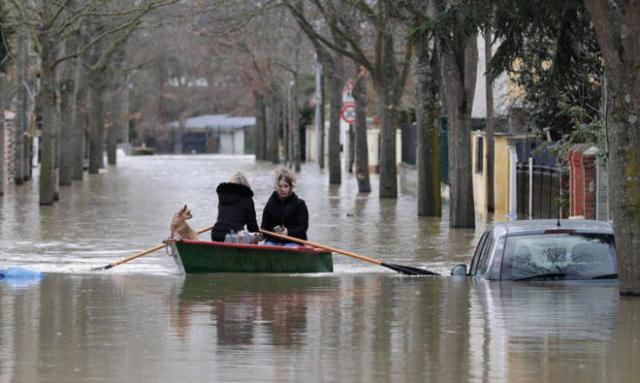 Киев готовится к наводнению: жителей столицы предупредили, какие районы могут уйти под воду - today.ua
