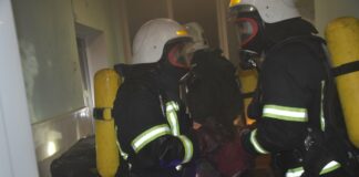 Нічна пожежа у пологовому будинку: в Одесі довелося терміново евакуювати немовлят і породіль - today.ua