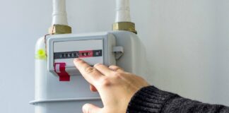 Українцям розповіли про законність будинкових лічильників на газ: хто повинен встановлювати і перевіряти прилади - today.ua