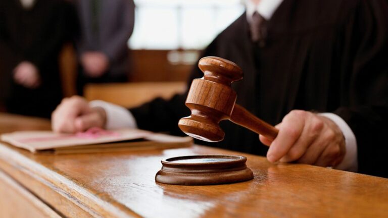 Суд пояснив, коли водіїв можна не позбавляти “прав“, а лише штрафувати - today.ua