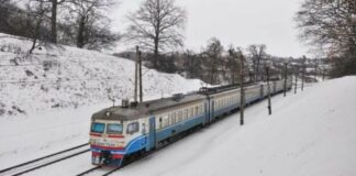 “Укрзализныця“ возмутила украинцев зимним “сервисом“: снег и лютый холод в вагонах - today.ua