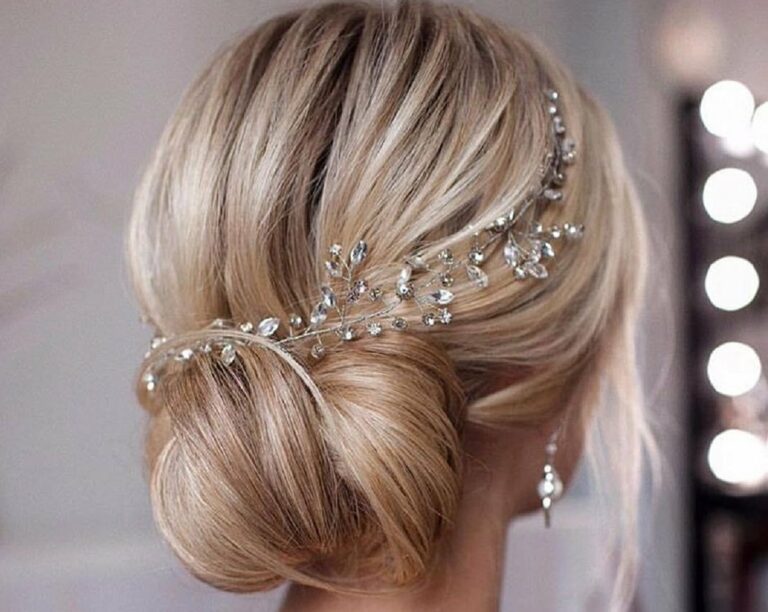 Весільні зачіски 2021: модні тенденції і способи укладання волосся - today.ua