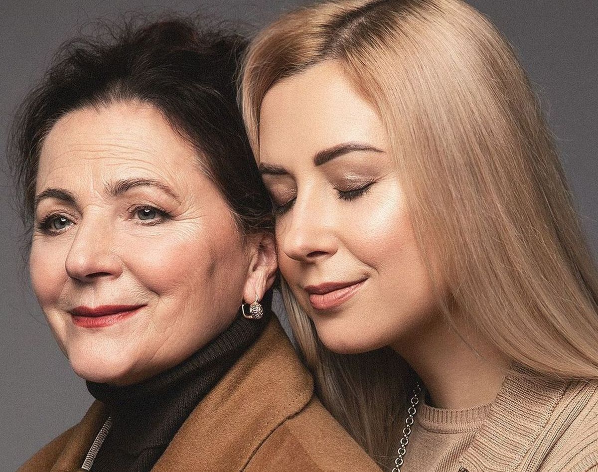 Тоня Матвиенко нежно поздравила маму с днем рождения и показала редкое семейное фото - today.ua