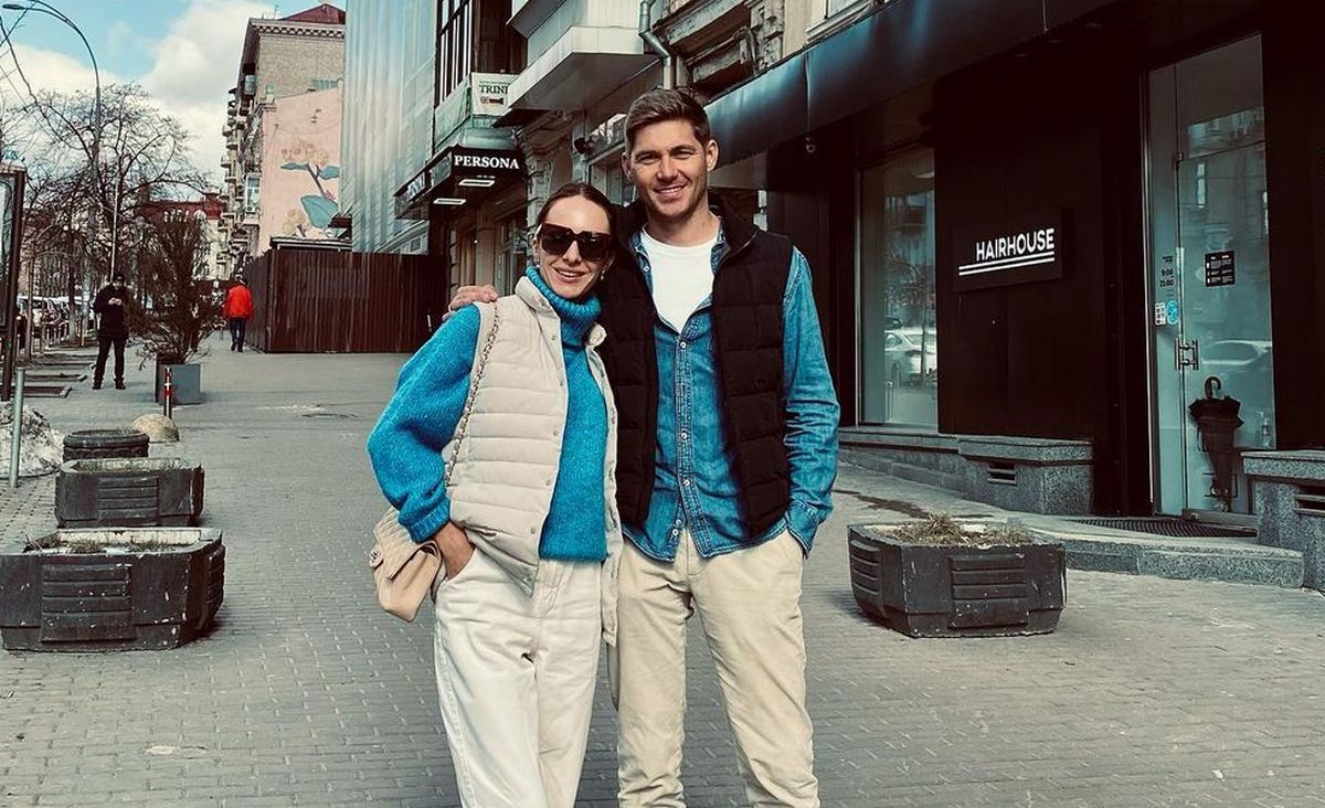 Володимир Остапчук відвіз кохану дружину в романтичну подорож на 8 березня - today.ua