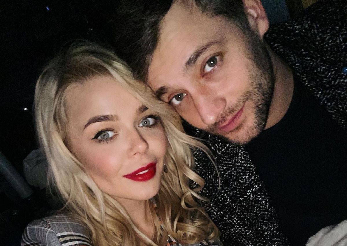 Будуарно: Аліна Гросу пошила на весілля сукню за власним дизайном - today.ua