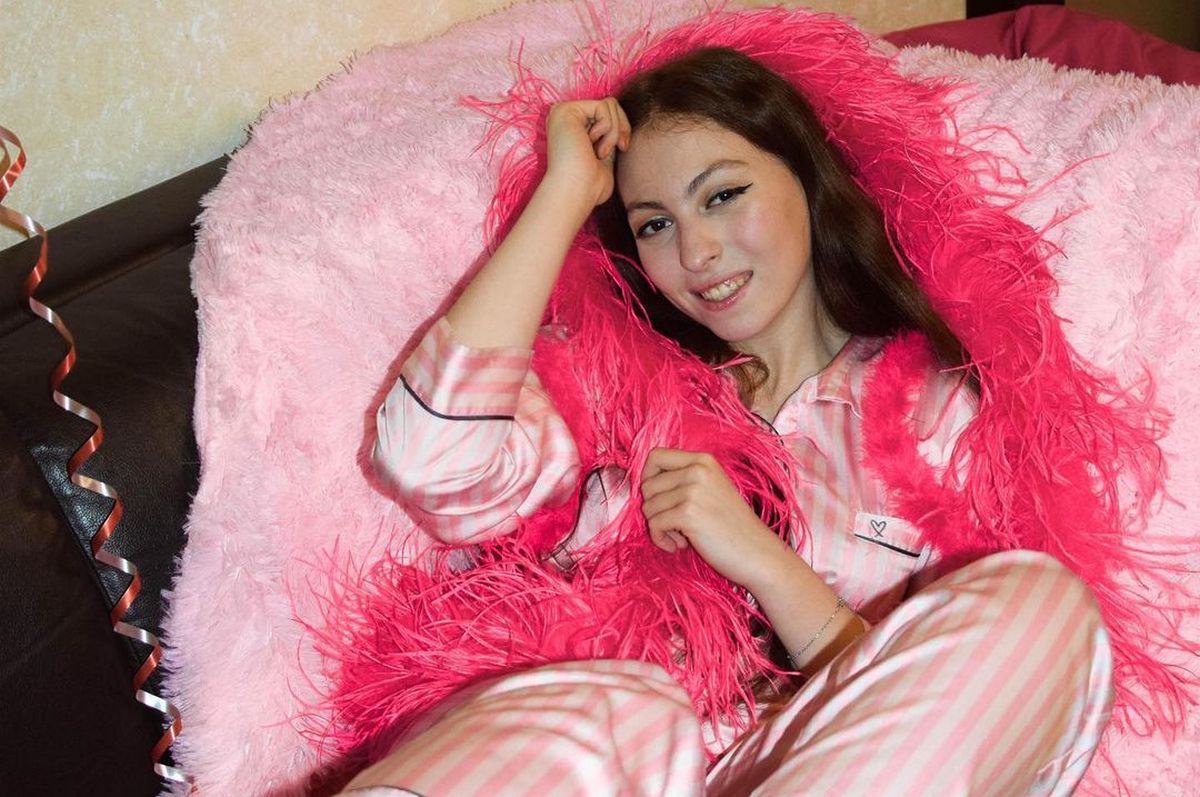 Дочка Олі Полякової в лікарні влаштувала запальні танці після операції - today.ua