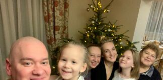Дочка Євгена Кошового підкорила красою на нових сімейних фото - today.ua