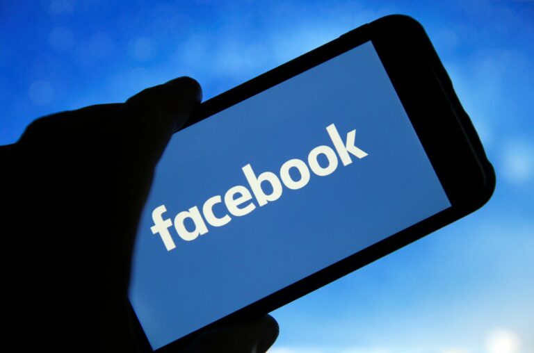 Facebook запустит уникальное мобильное приложение для бывших заключенных  - today.ua