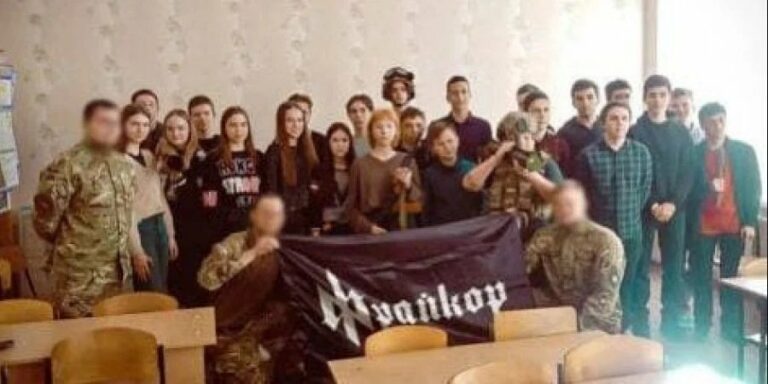 Урок патриотического воспитания в школе Харькова завершился отстранением директора от работы - today.ua