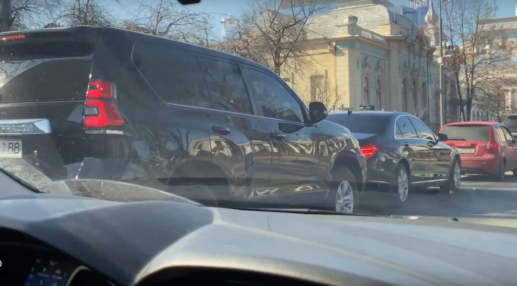 На видео попал новый кортеж Елены Зеленской - today.ua