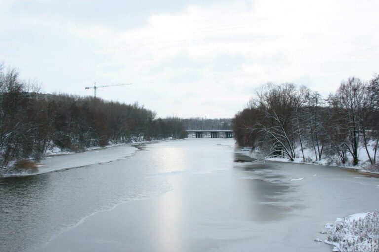 Річка Західний Буг почала затоплювати Львівську область: кого ще синоптики попередили про повінь - today.ua