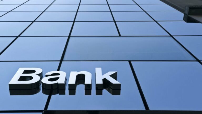 Банки обязали давать клиенту исчерпывающую информацию о состоянии счета по его требованию - today.ua