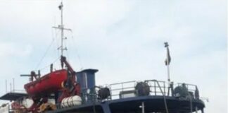 Корабельна аварія у Чорному морі: недалеко від берегів Румунії затонув суховантаж з українським екіпажем - today.ua