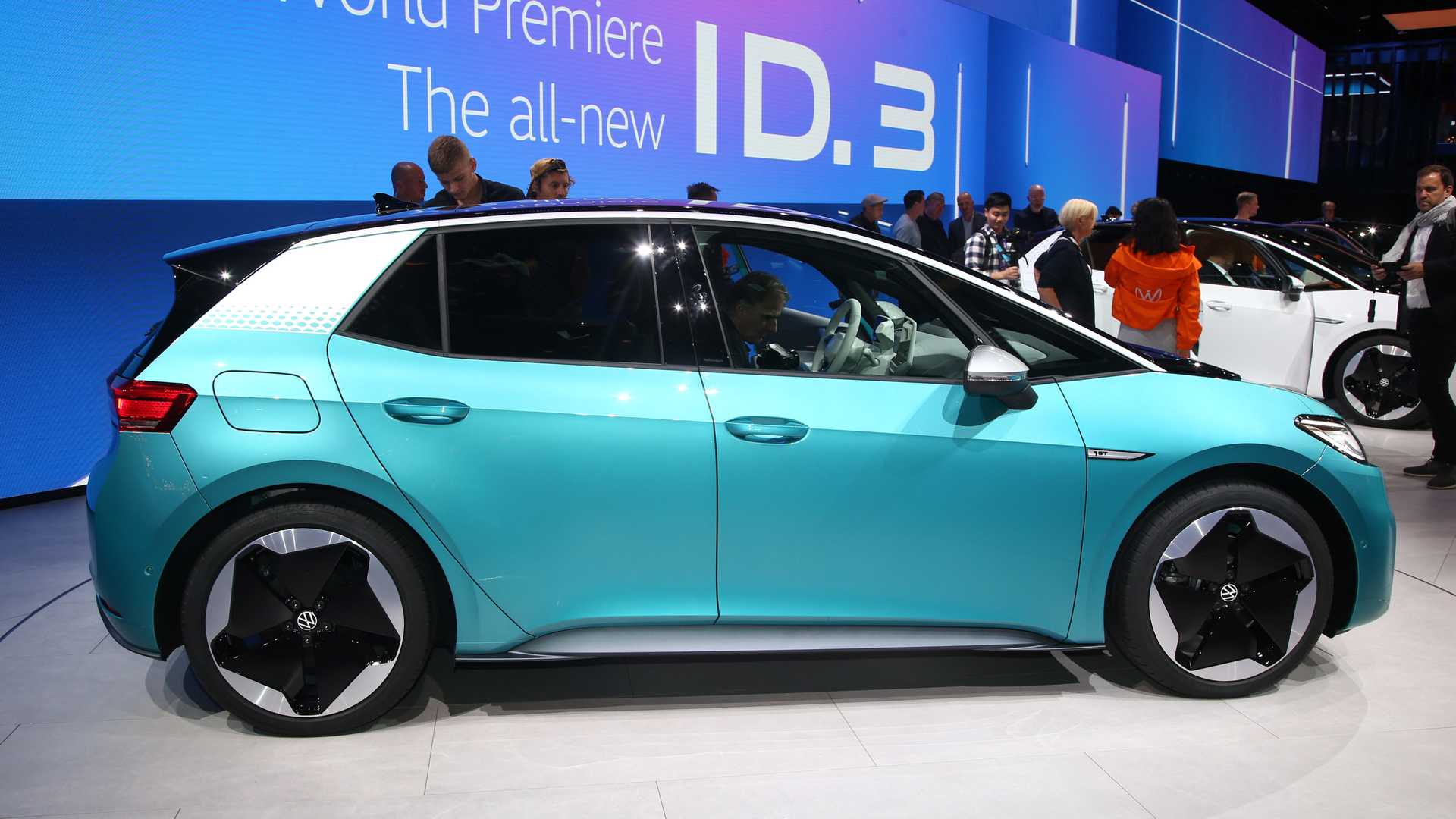 Volkswagen создает доступный электромобиль