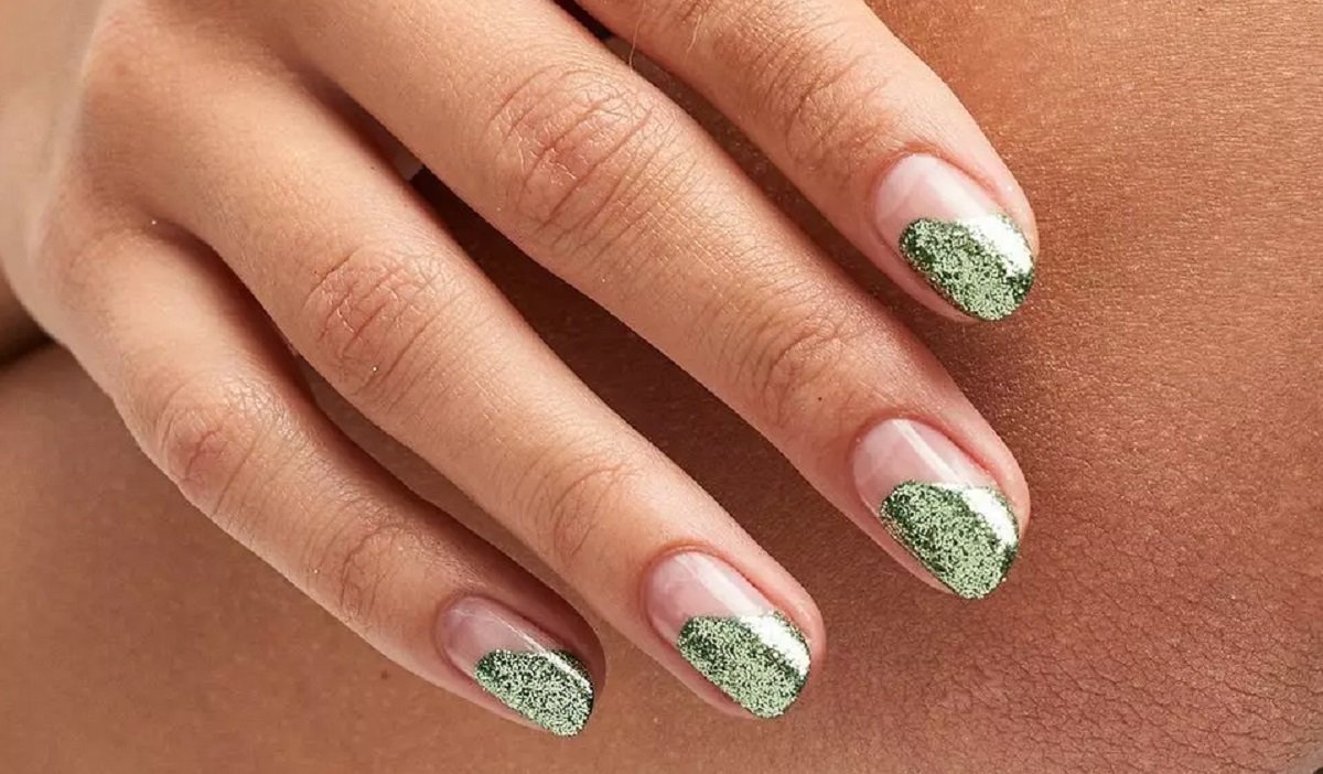 Отросший маникюр – новый модный тренд в дизайне нейл-арта 2021 - today.ua