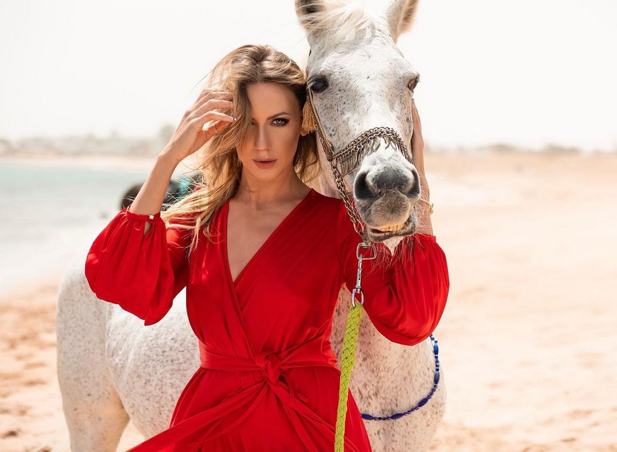 Леся Никитюк показала, как выглядела в детстве - today.ua