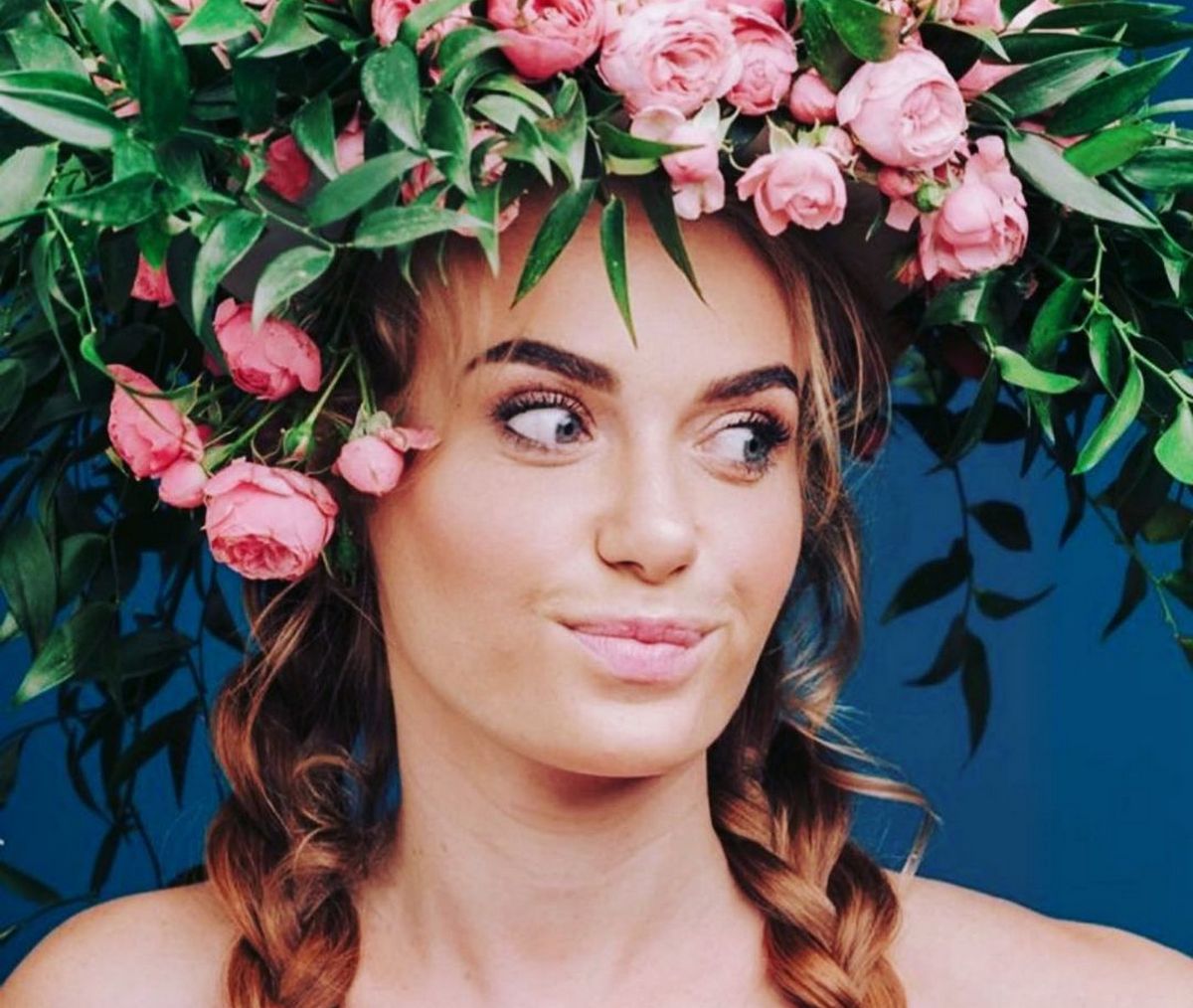 Слава Камінська в одній білизні показала гарячий кадр зі зйомок нового кліпу - today.ua