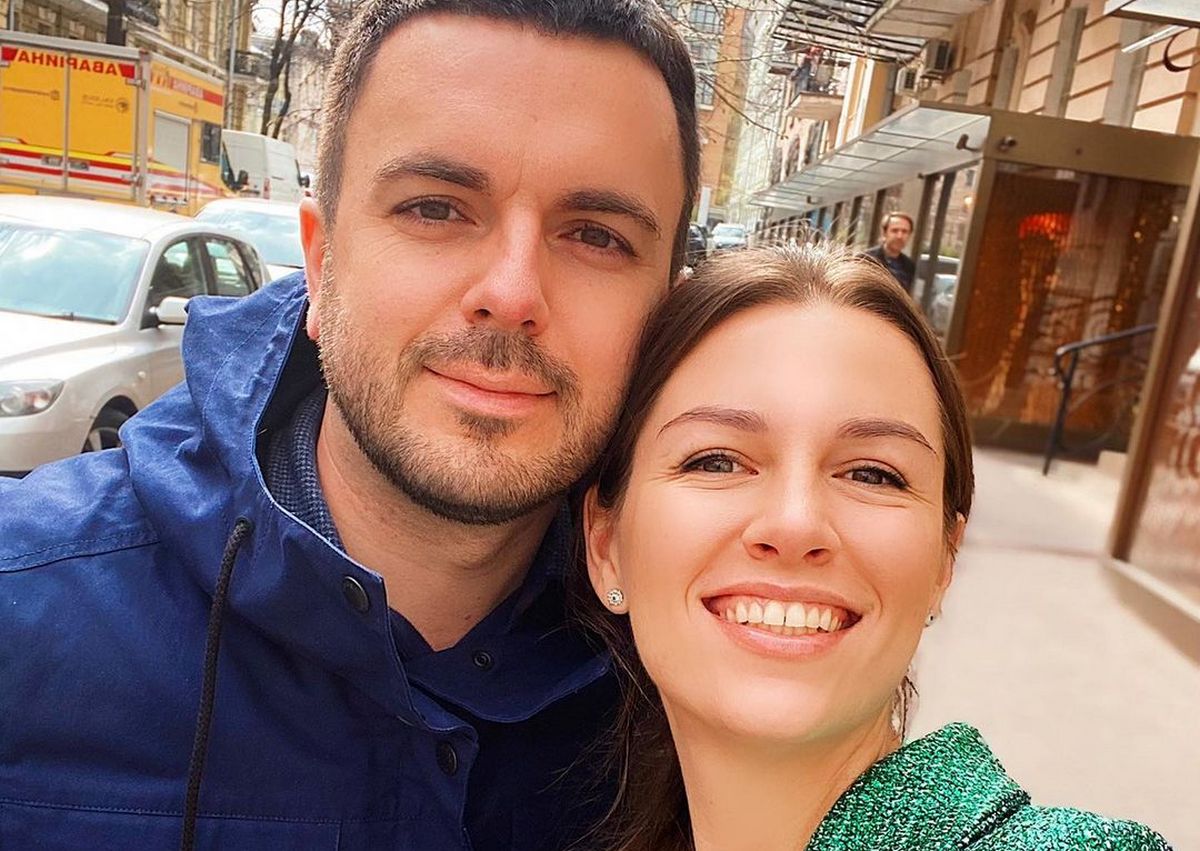 Дружина Григорія Решетника і мама трьох дітей похвалилася фігурою в купальнику - today.ua