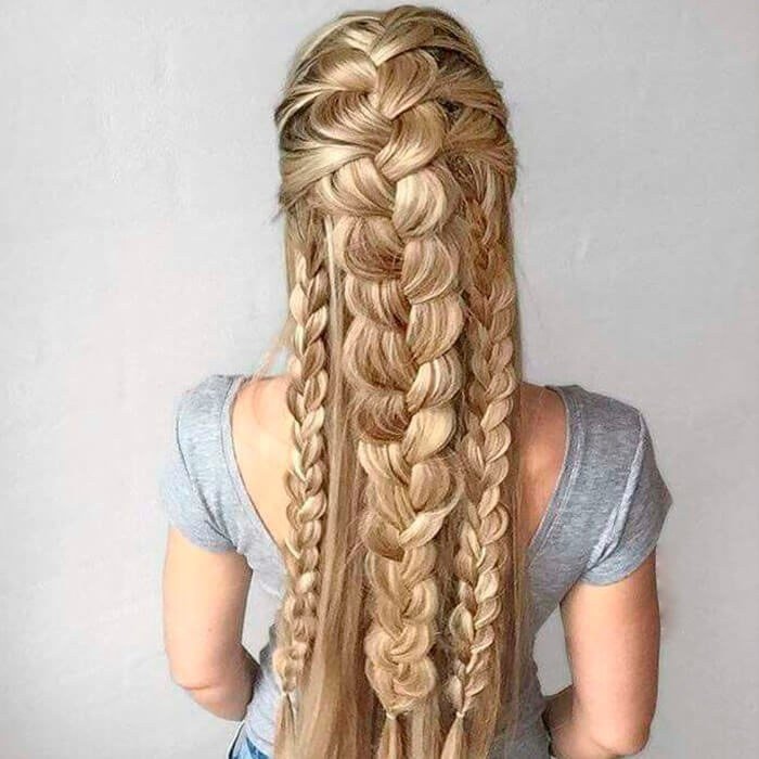 Зачіски з косами на літо: ТОП-5 стильних варіантів плетінь