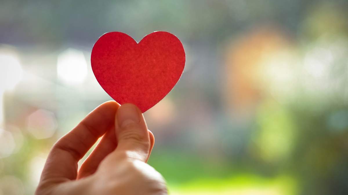 Три знаки Зодіаку, яким у травні пощастить з фінансами і особистими стосунками - today.ua