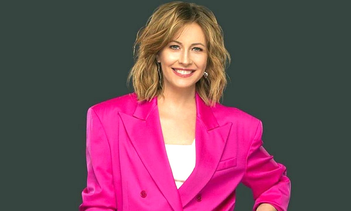 Суровые условия: Елена Кравец отдыхает в горах с мужем - today.ua