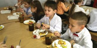 Меню в украинских школах с 1 сентября: Елена Зеленская рассказала, что будет меньше хлеба и сахара - today.ua