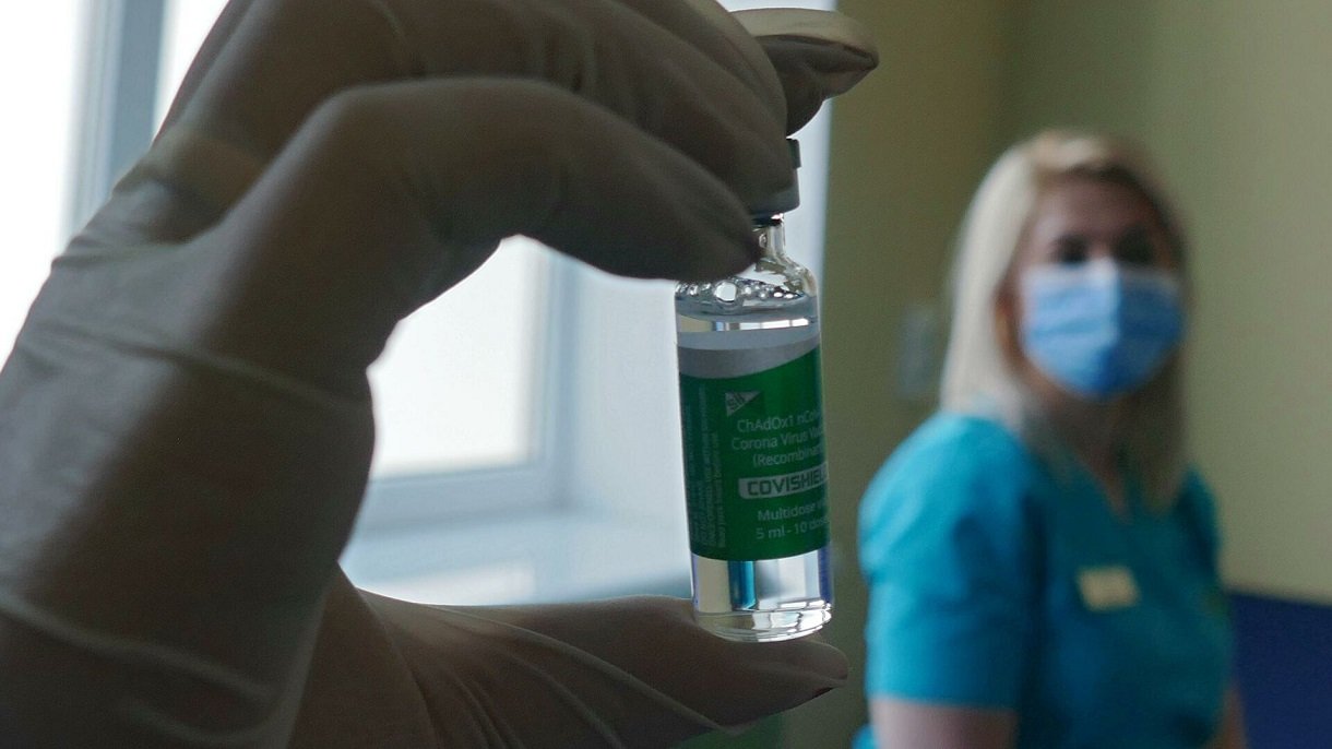 Українські вчені розробляють власні вакцини від коронавируса - МОЗ