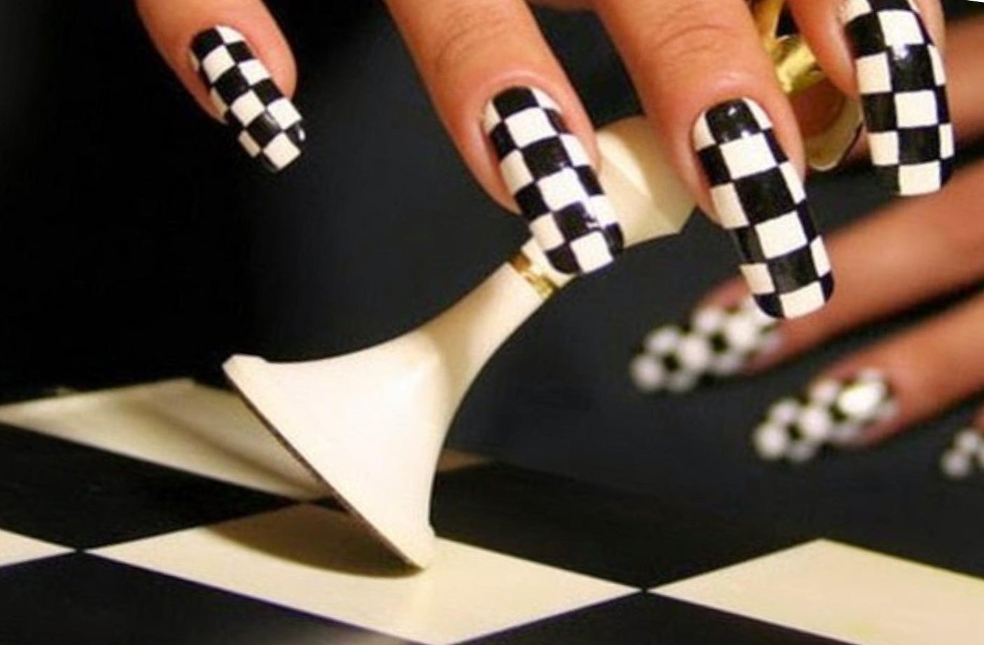 Названо самый модный узор для маникюра, который будет в тренде до конца 2021 года - today.ua