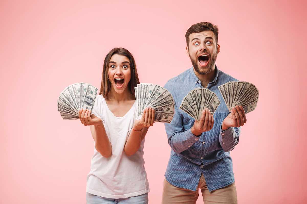 Чотири знаки Зодіаку, які в травні зміцнять своє фінансове становище - today.ua