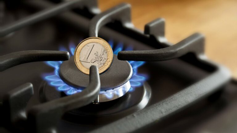 В Европе резко взлетели цены на газ: стало известно, что будет с тарифами в Украине   - today.ua