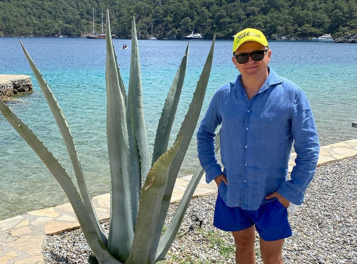 Юрій Горбунов похвалився розквітлим садом в своєму заміському будинку - today.ua