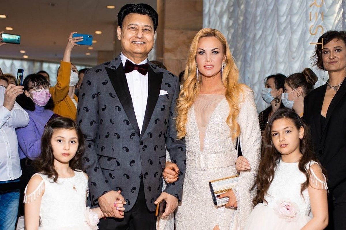 С бывшим мужем в Каннах: Камалия устроила шумный праздник в честь своего 46-летия - today.ua