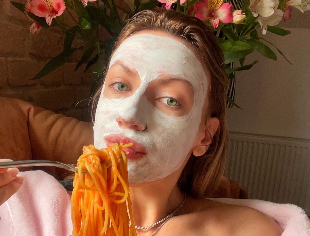 Леся Никитюк показала свой веселый девичник в Турции: фото - today.ua