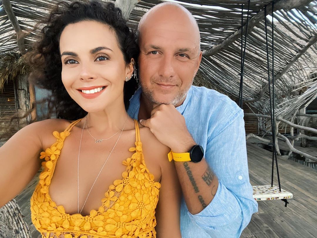 Потап показав дорогі діаманти, які йому подарувала Настя Каменських на ювілей