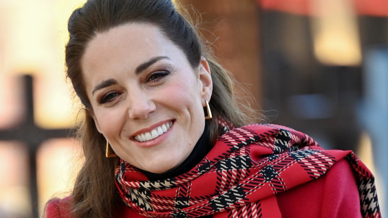 Сеть разгоняет версию, что Кейт Миддлтон уже нет в живых, а последнее видео с ней сгенерировано искусственным интеллектом - today.ua