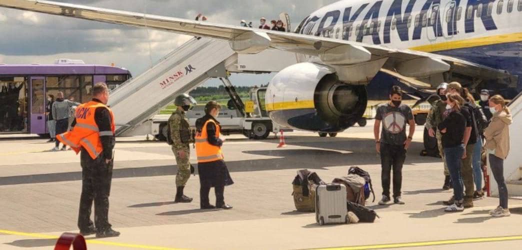 Посадка самолета компании Ryanair в Минске: все, что известно об этом инциденте