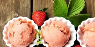 Морозиво з полуниці і вершків нашвидкуруч: простий рецепт десерту на літо - today.ua