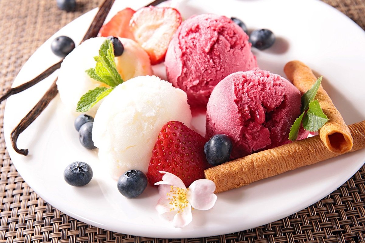 Домашнее мороженое за 10 минут: рецепт самого вкусного летнего десерта из фруктов