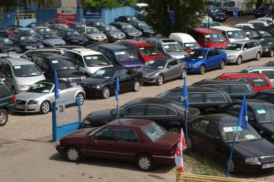 В Украине могут резко подорожать б/у автомобили