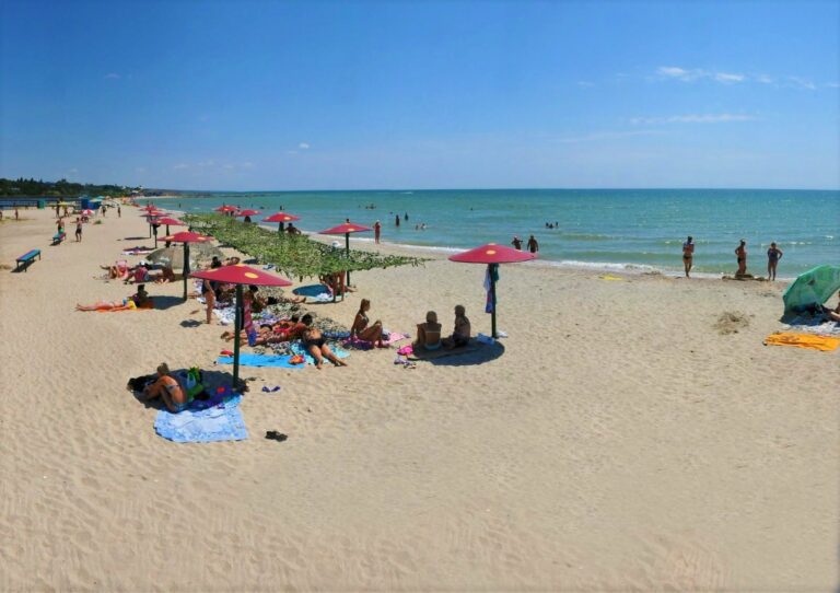 Відпочинок на Азовському морі: п'ять точок на узбережжі, де можна класно і недорого провести час - today.ua