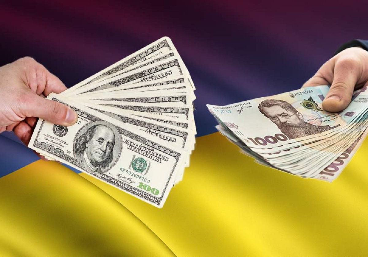 У липні курс гривні зміниться: як це відіб'ється на доходах українців