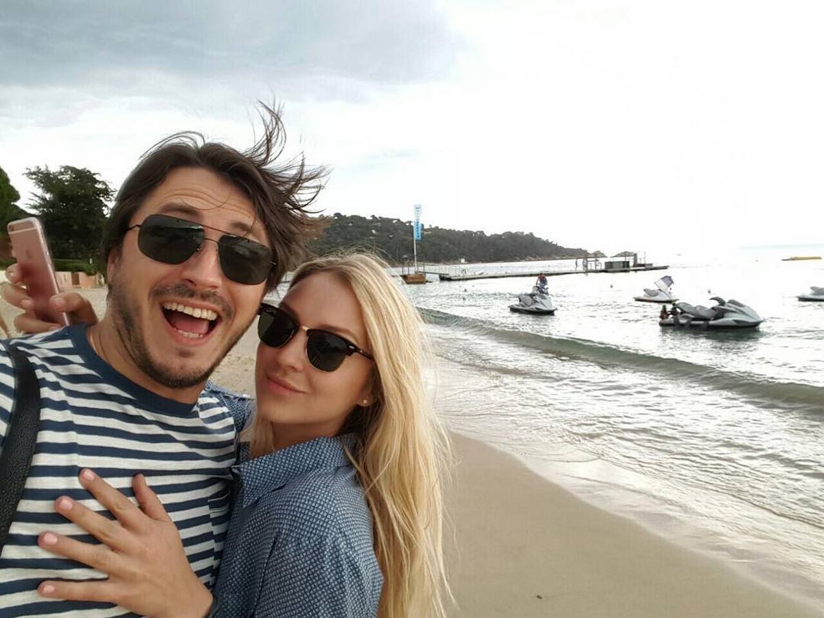 Жена Сергея Притулы трогательно поздравила ведущего с 40-летием - today.ua