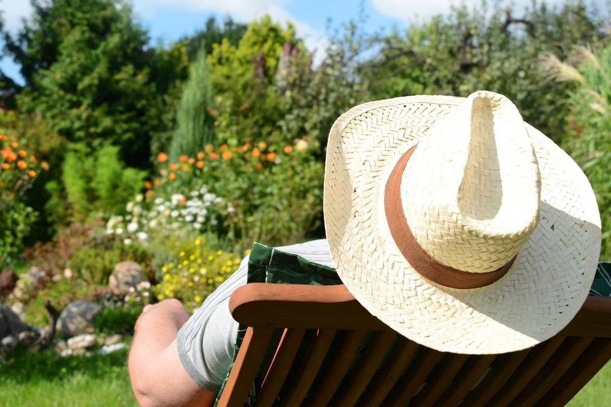 Дачников обяжут доплачивать государству за свои огороды: какая площадь земли не будет облагаться налогом - today.ua