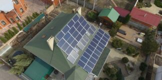 Малі сонячні електростанції: як змусити державу платити за електроенергію замість громадян - today.ua