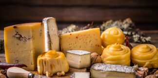 Україну заполонив фальсифікат твердих сирів: як перевірити якість продукту в домашніх умовах - today.ua