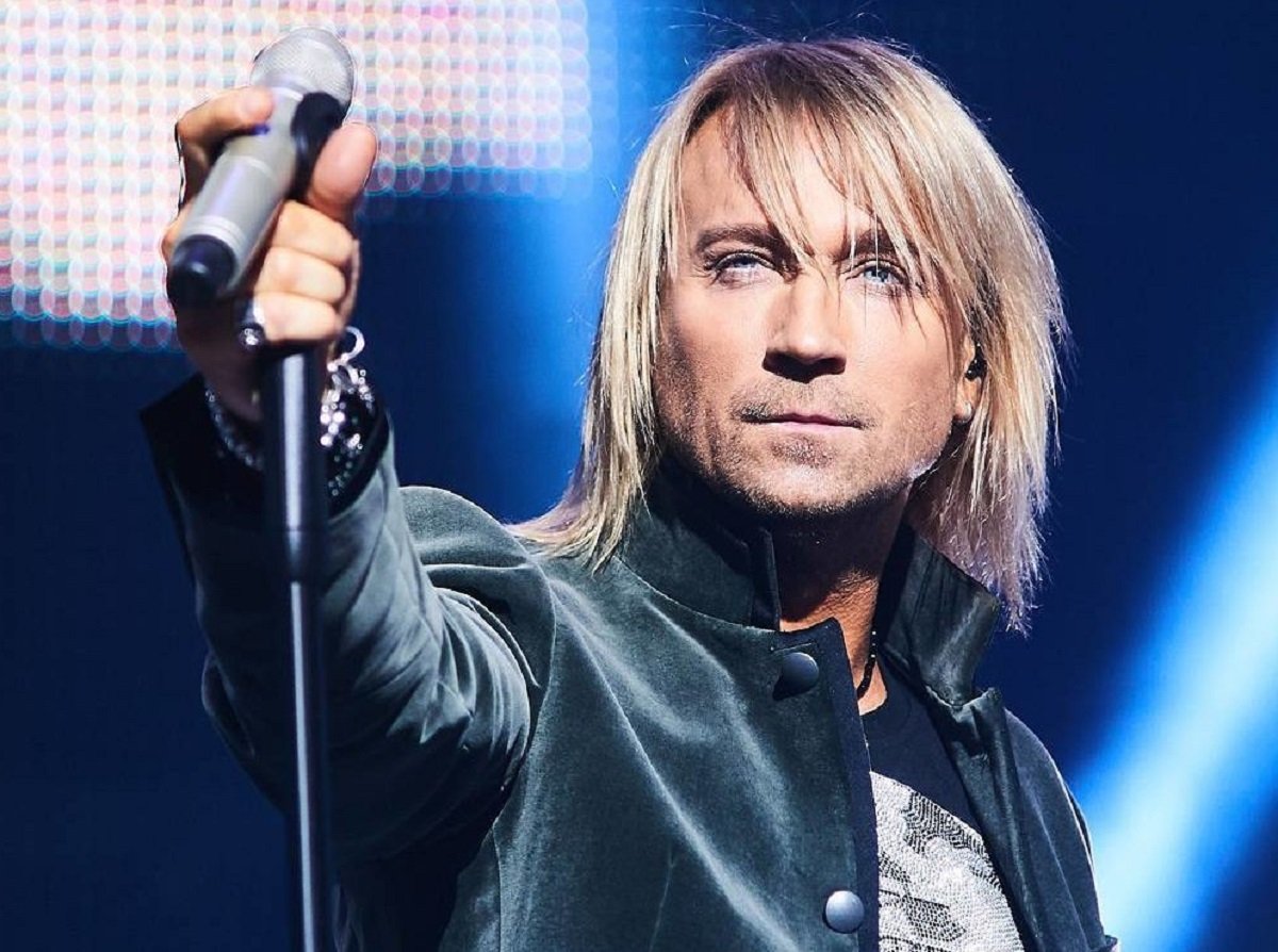 Олег Винник в тельняшке произвел фурор в Сети и сделал важное объявление