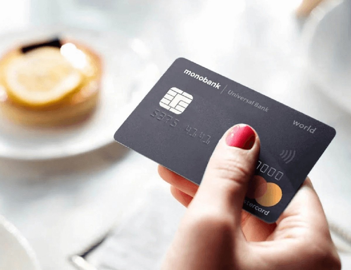 Monobank не видає пластикові карти українцям з паперовими паспортами - today.ua